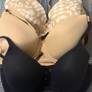Soma Beige and Black Bra Set